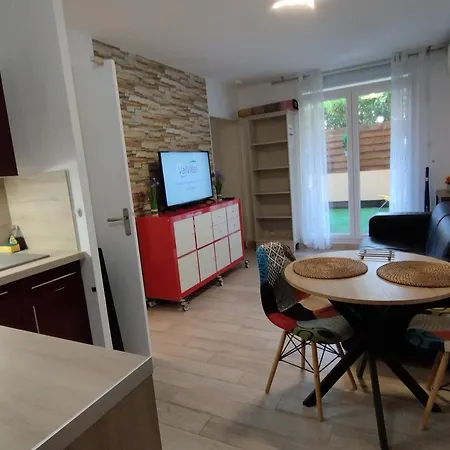 Apartment T2 Rd Jardin Grande Terrasse Coeur 2 M Clim Garage Wifi