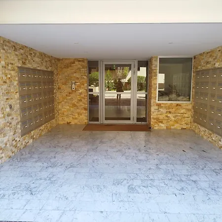 Residence Le Victoria Hyper Centre Grande Terrasse Plage 2 M Clim Garage Wifi Apartment